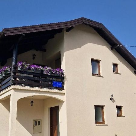 House Boketto Hotel Korenica Exterior foto